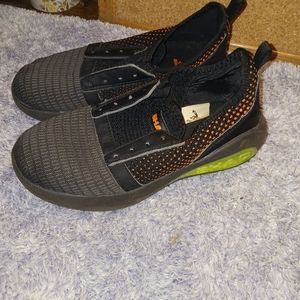 Lil boy Shaq shoes size 3